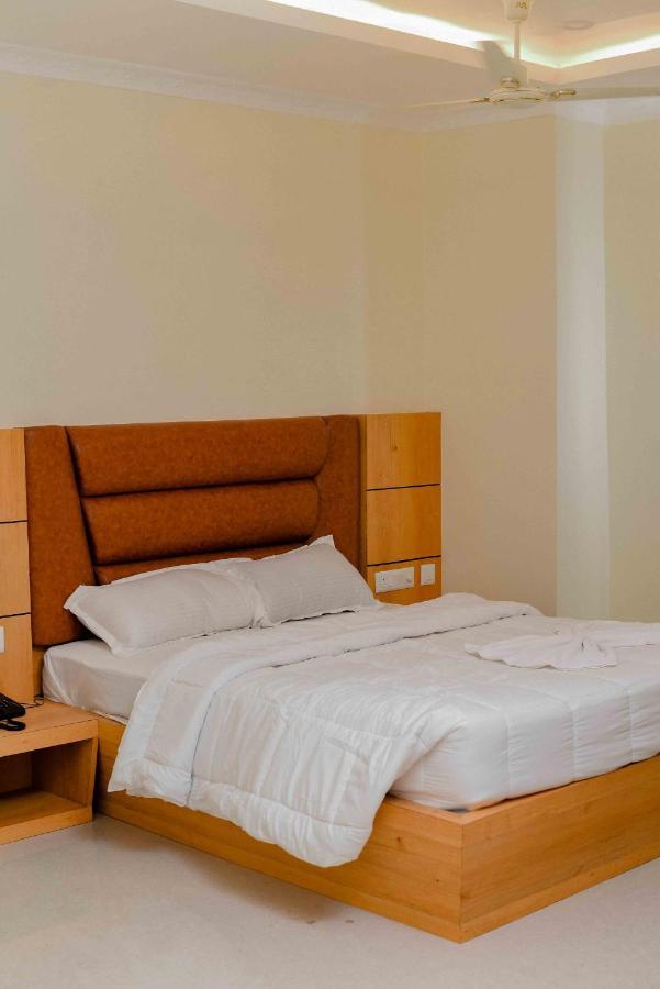 Hotel Grand Lotus Dimāpur Exteriér fotografie