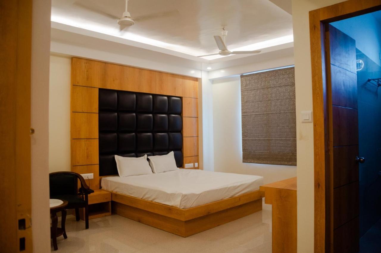 Hotel Grand Lotus Dimāpur Exteriér fotografie